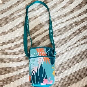 Hydrojug Floral Neoprene Bottle Sleeve in Teal